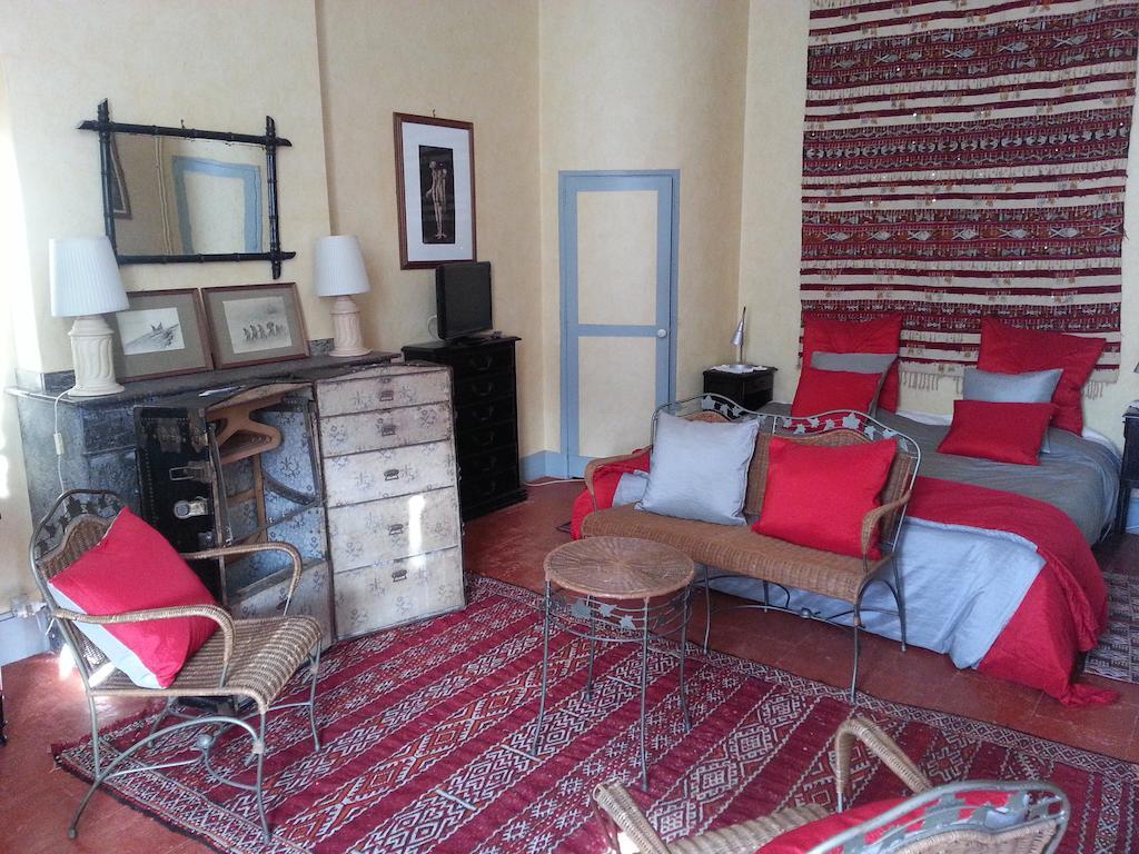 La Maison De L'Oenologue Poucharramet 객실 사진
